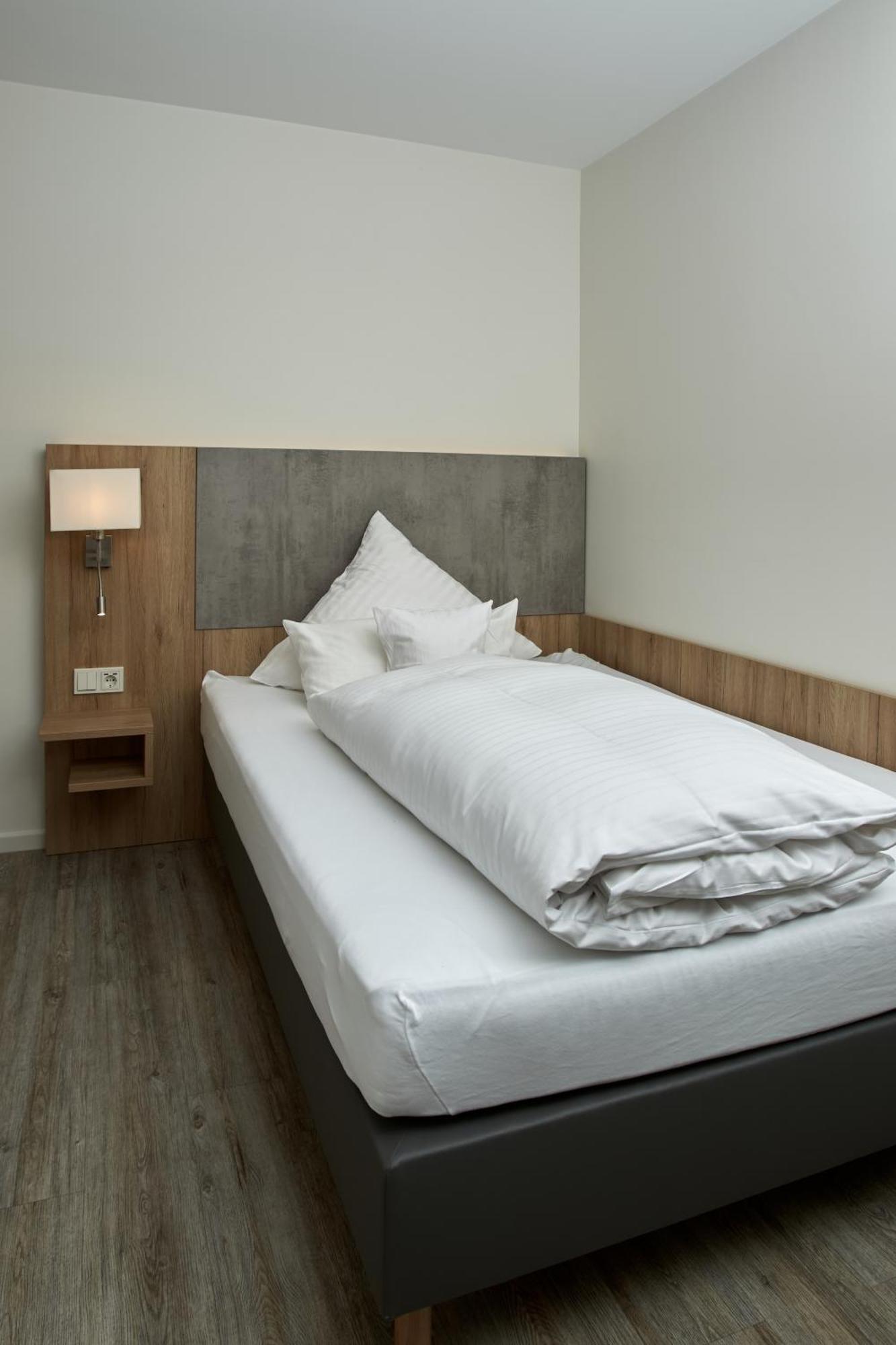 Cityhotel Бохолт Екстериор снимка