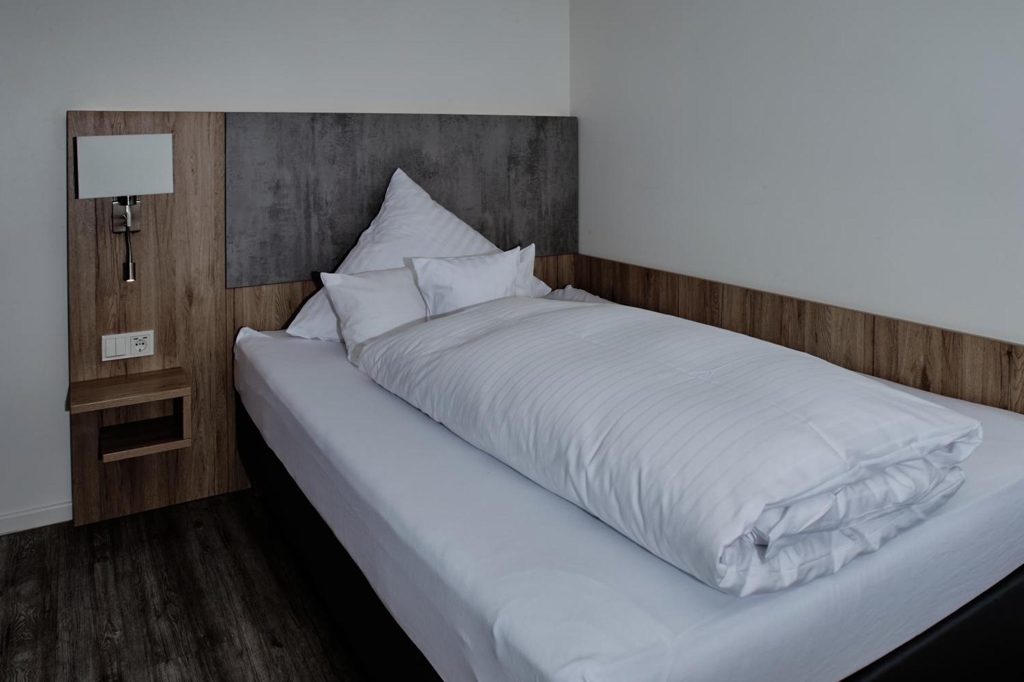Cityhotel Бохолт Екстериор снимка